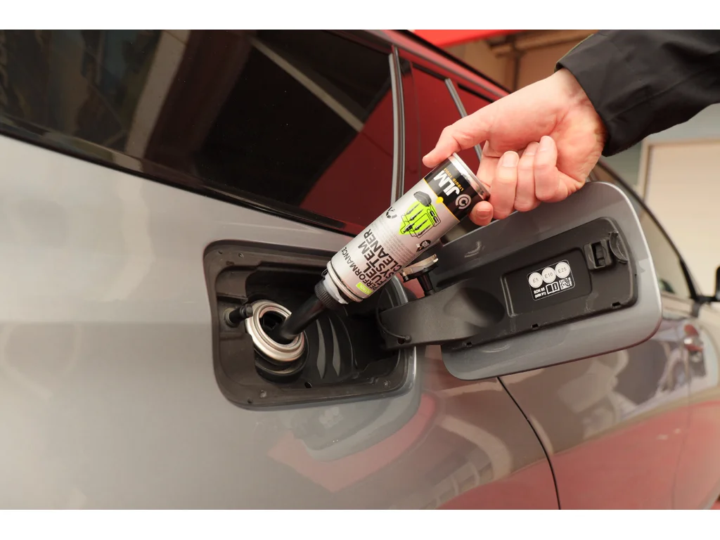 664-2_j03145-petrol-performance-fuel-system-cleaner-application-portimao-ls